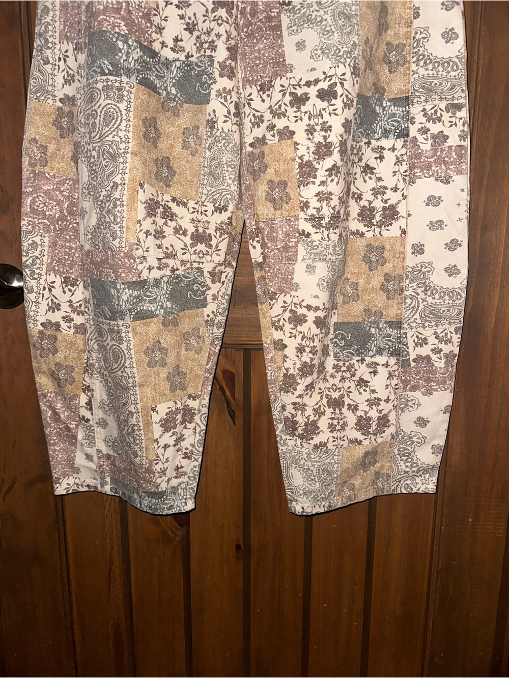 Urban Daisy Boho Patchwork Wide Leg Pants Size Medium - Picture 3 of 9
